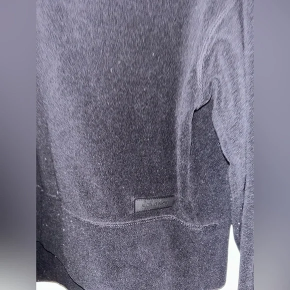 COPY - Gorgeous mint vintage Calvin Klein cropped ladies hoodie black velour / … - Picture 5 of 11